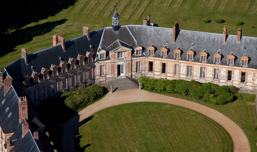 chateau neuville