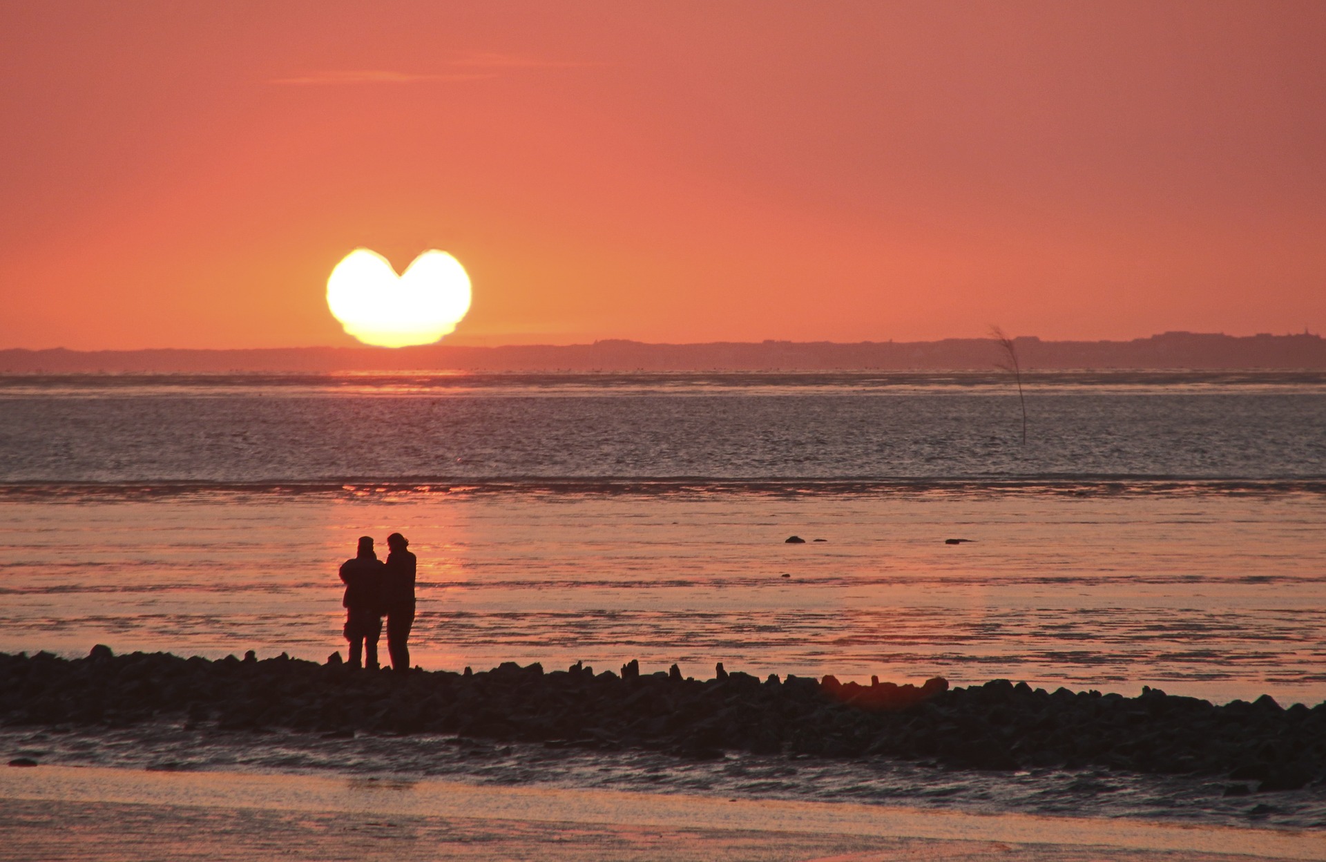 Messages Pour Dire Bonne Nuit à Son Amour 10 Sms Damour