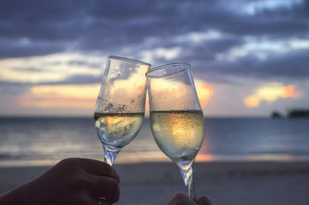 Activité de couple pour la Saint Valentin un restaurant avec vue