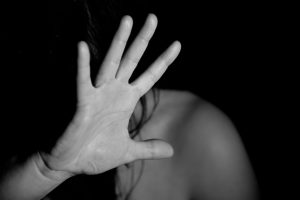 Témoignage : Je fais des crises d’angoisses tous les jours et mon couple en pâtit