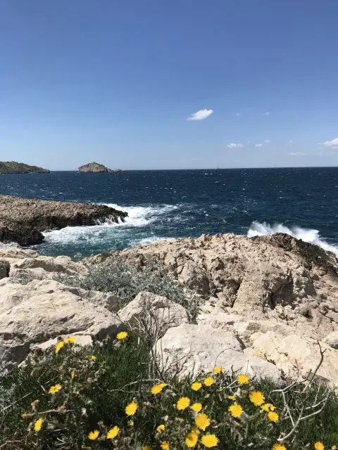 activités à faire en couple à Marseille : Les goudes