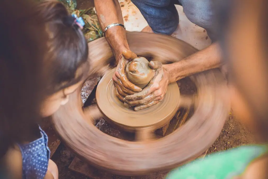 Noces de faïence : poterie