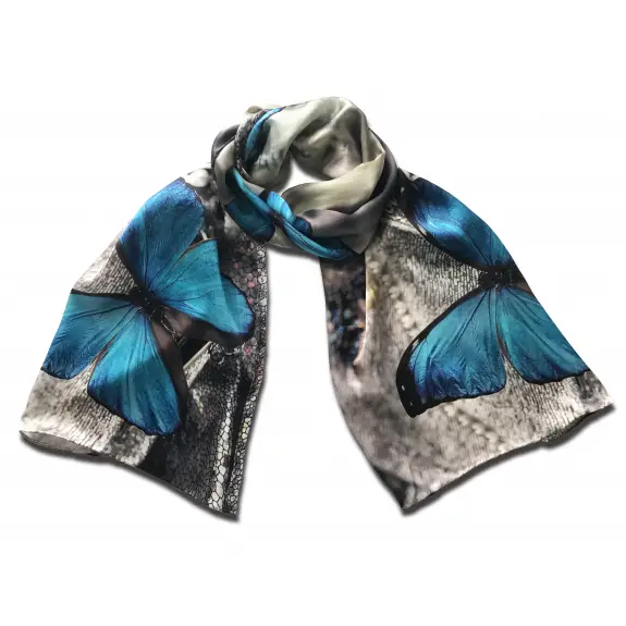 Idées cadeaux pour les noces de soie : foulard