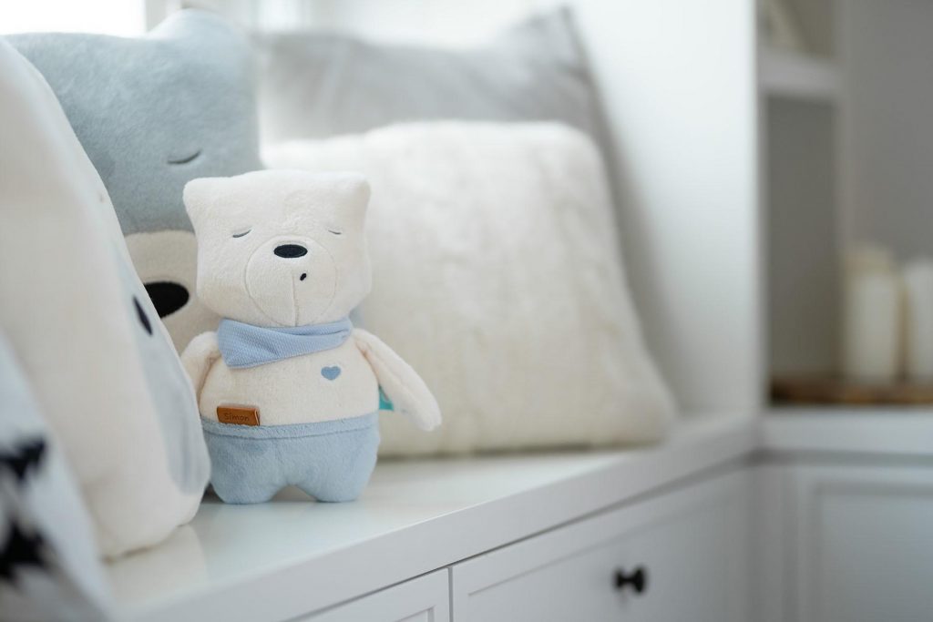 Astuces pour calmer bébé qui pleure : bruits blancs