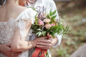 Voeux de mariage : les 6 plus beaux modèles pour écrire ses voeux