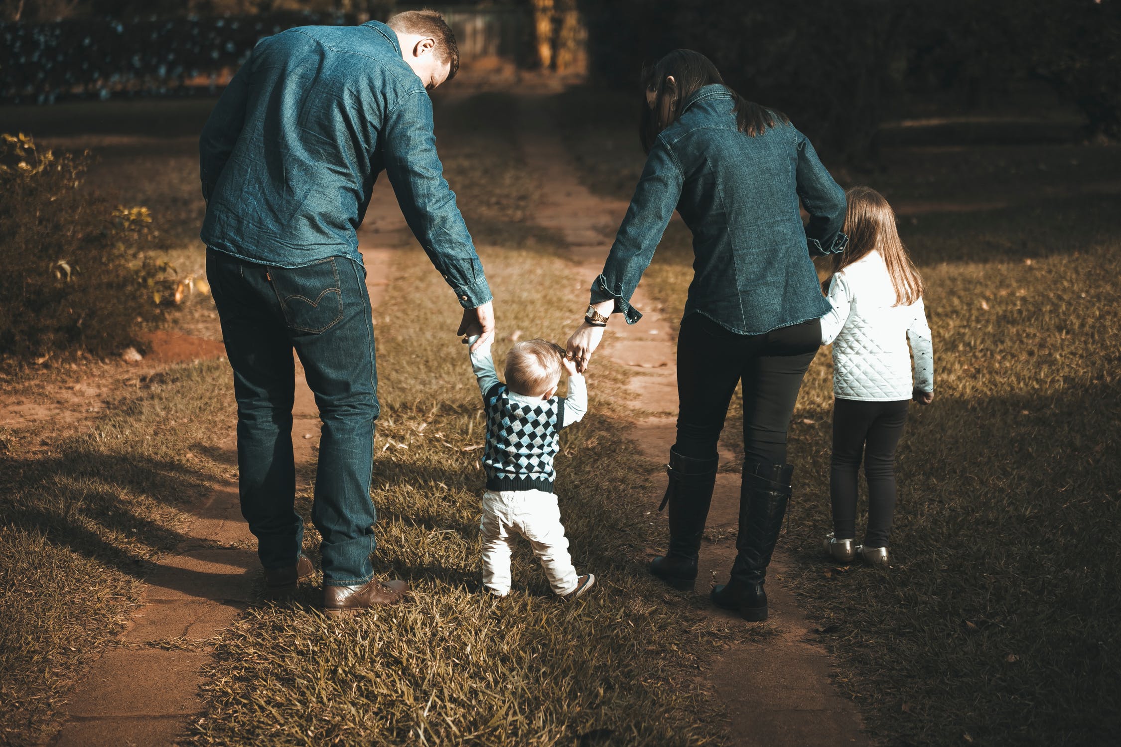 Famille recomposée : qui paie quoi ?