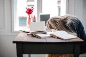 L’apathie : cette absence involontaire de motivation