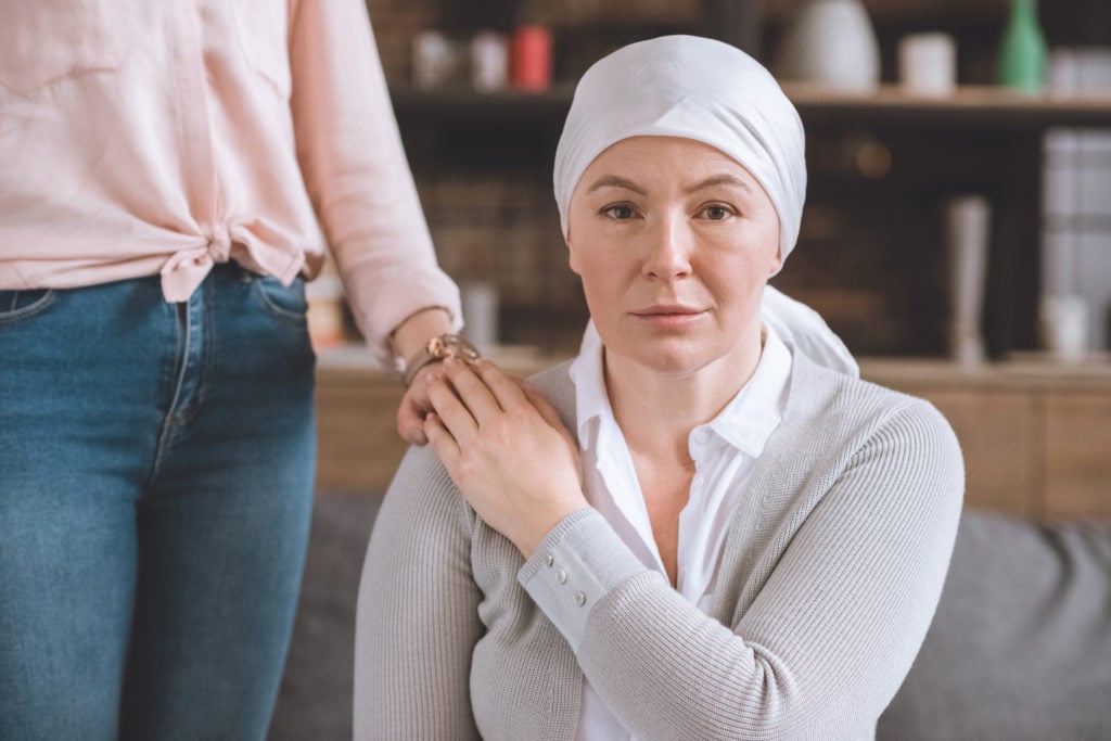 soutien femme qui a le cancer