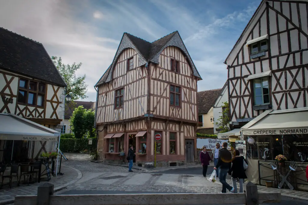 Provins village pour un weekend en amoureux proche de paris