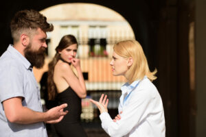 Pourquoi un homme marié prend ses distances avec sa maîtresse : Les 15 raisons