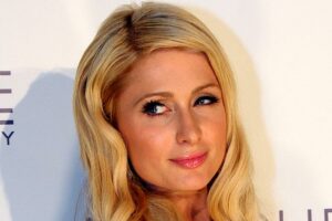 Paris Hilton donne naissance à un bébé qu’elle n’a pas porté