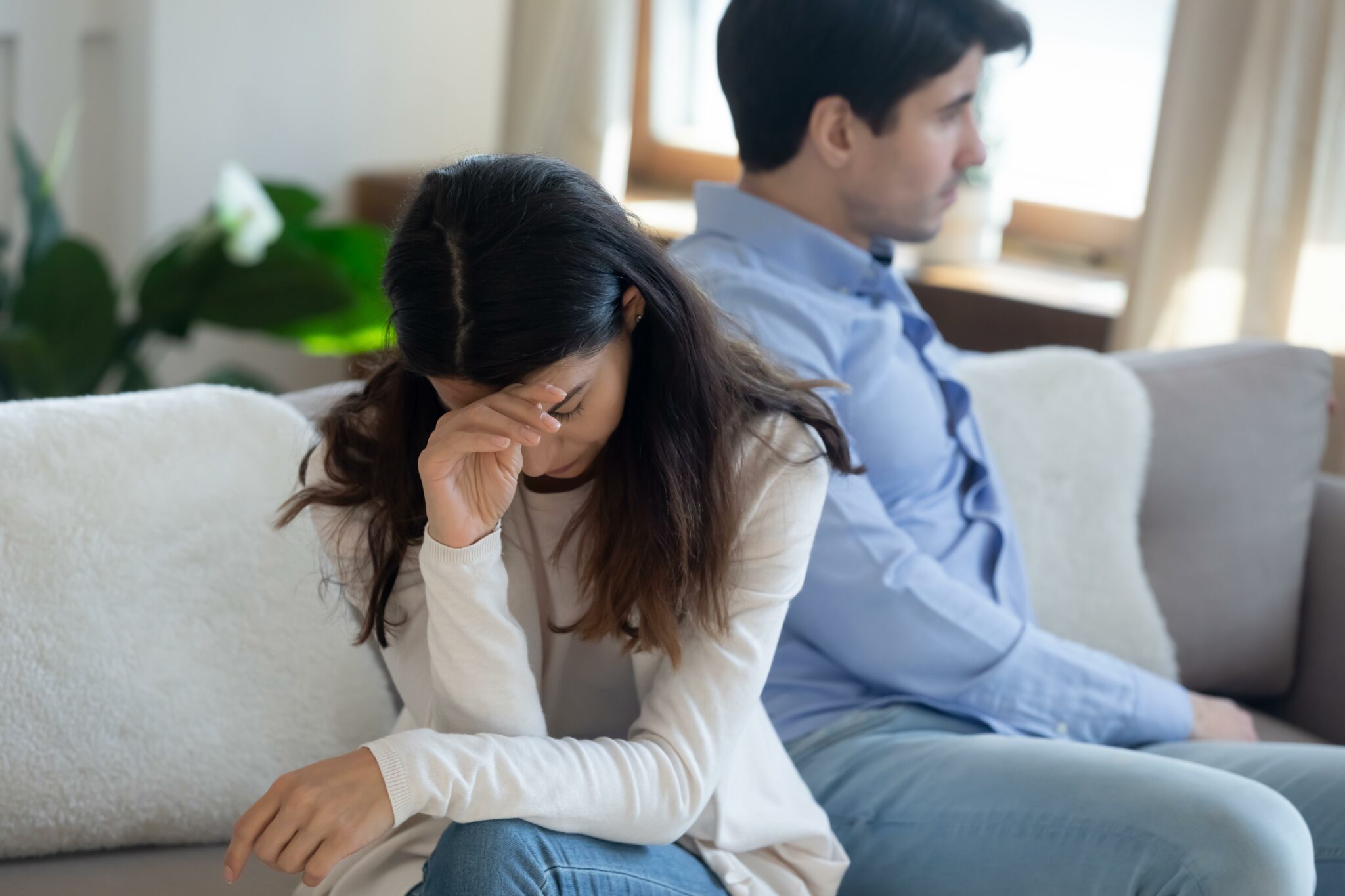15 signes qu'il aime encore son ex et n'a pas fait son deuil