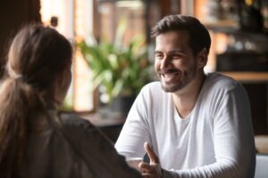 discussions de couple qui renforce la relation